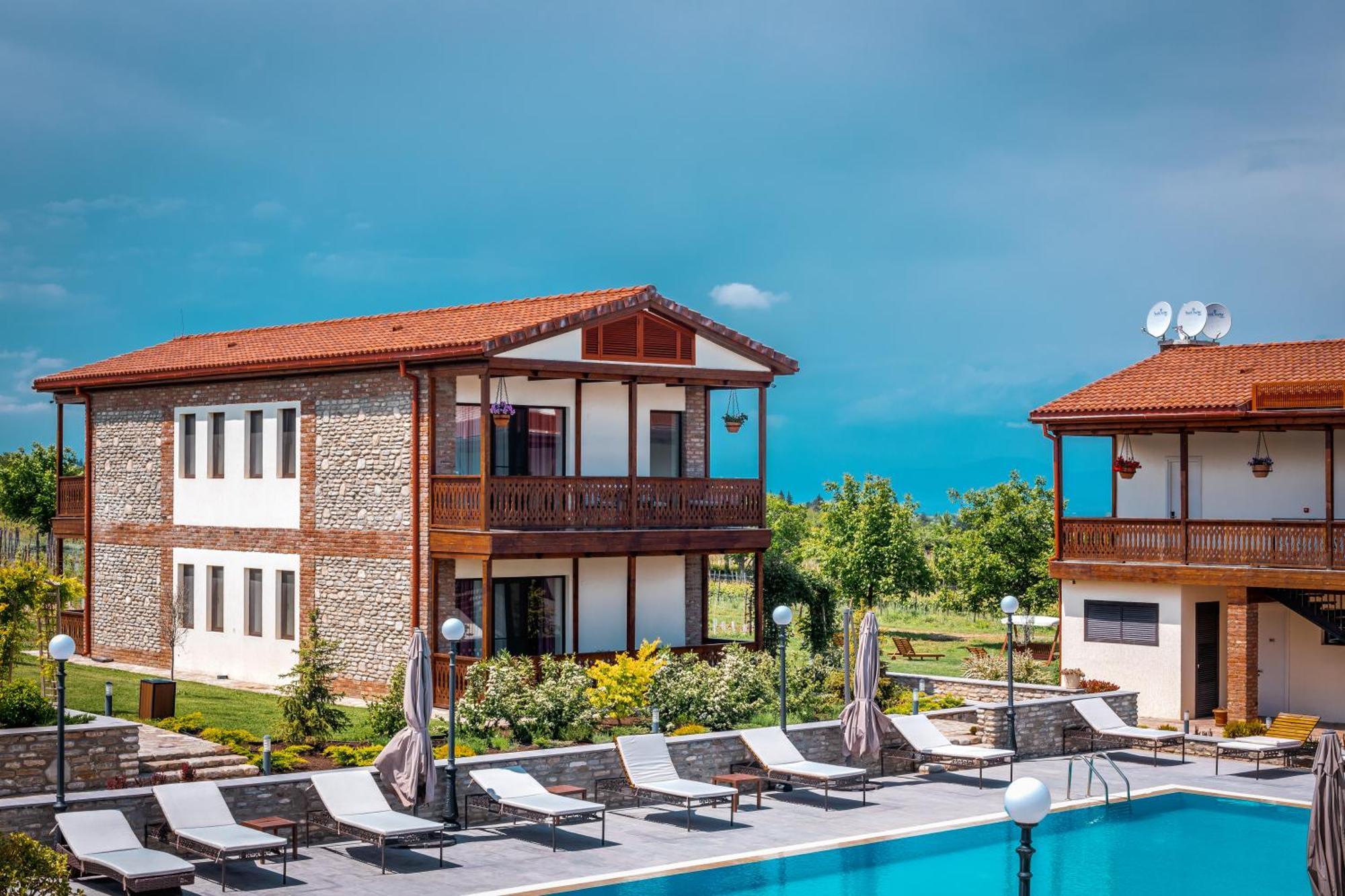 Chateau Mosmieri Hotel & Winery เทลาวี ภายนอก รูปภาพ